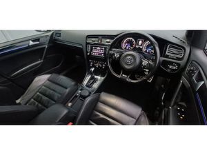 Volkswagen Golf R 2.0 TSI D6F 300HP 4Motion - Image 4