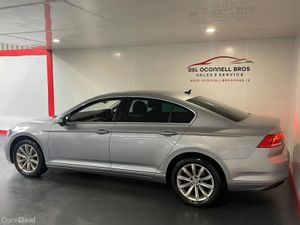 Volkswagen Passat BUSINESS 2.0 TDI MANUAL 6SPEED F - Image 3