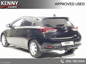 Toyota Auris Van 1.4 D-4D TERRA 4DR - Image 3