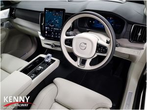 Volvo XC90 ULTRA DARK NO MILEAGE PHEV AWD PLUG-IN - Image 2