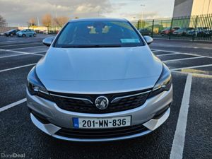Opel Astra 1.5 DIESEL, SRI MODEL, LOW MILEAGE, NEW - Image 3