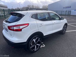 Nissan Qashqai 1.2 PETROL LOW MILEAGE, NCT, FINANC - Image 3