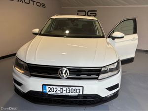 Volkswagen Tiguan 2,0 TDI 150HP AUTO - VERY CLEAN - Image 4