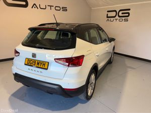 SEAT Arona SE TECHNOLOGY LUXURY T TDI - Image 4