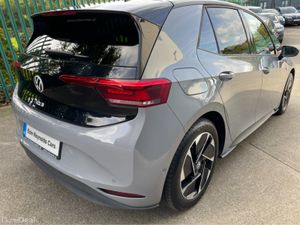 Volkswagen ID.3 PRO 150 KW LIFE DX 58KWH 204BHP LO - Image 4