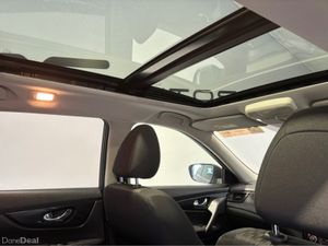 Nissan X-Trail SUNROOF -  130PS 5SEATS - GOOD SPEC - Image 4
