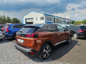 Peugeot 3008 1.6 HDI Blue Allure S/S 120BHP 5DR - Image 2