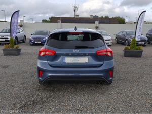 Ford Focus LOW MILES ST-LINE X - Image 3