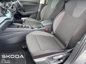 Skoda Octavia AMBITION 2.0 TDI 115HP 5DR - Image 4