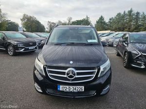 Mercedes-Benz V-Class V220 CDI Auto 7 Seater - Image 3
