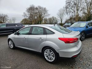 Ford Focus Zetec 4DR 1.5TD 95PS 6SPD - Image 4