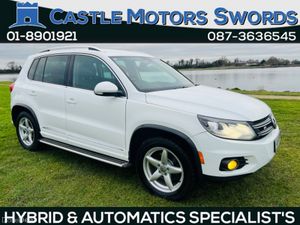 Volkswagen Tiguan AUTO / R LINE MODEL / FINANCE - Image 2