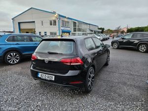 Volkswagen Golf 1.6 TDI 3 dr - Image 3