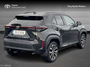 Toyota Yaris Cross - Save EUR 3,700 - LunaSport Mo - Image 2