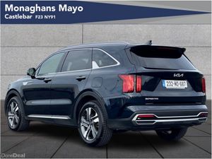 Kia Sorento 2.2 DIESEL AUTO 7 SEATS - Image 3