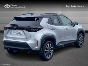 Toyota Yaris Cross - Save EUR 4,100 - LunaSport Bi - Image 2