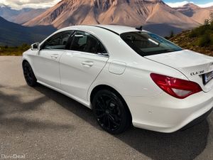 2015 Mercedes-Benz CLA  180 CDI - Image 2