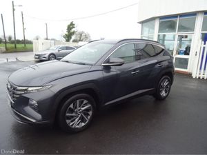 Hyundai Tucson IX35 EXECUTIVE PLUS DIESEL 5 5DR - Image 2