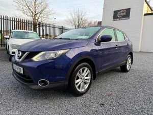 2015 (152) Nissan Qashqai 1.5 DCI SV - Image 3