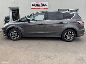 Ford S-Max 2.0 TITANIUM ECOBLUE 150PS - Image 4