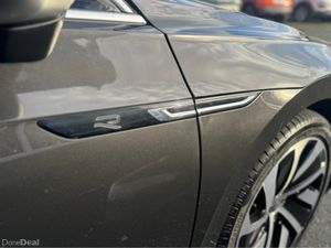 Volkswagen Arteon R LINE TSI PHEV S- DSG..12 MONTH - Image 4