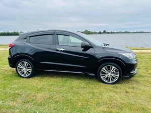 Honda Vezel 1.5 HYBRID / FINANCE AVAILABLE - Image 3