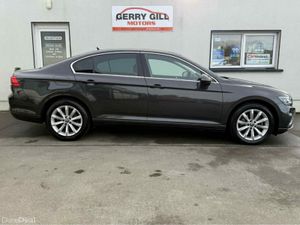 Volkswagen Passat BUSINESS 2.0 TDI 122 4DR AUTOMAT - Image 2