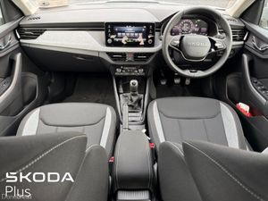 Skoda Kamiq SELECTION 1.0 TSI 115HP 5DR - Image 2