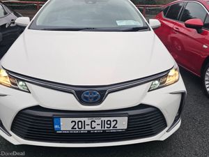 Toyota Corolla 2020 1.8 Hybrid Luna Saloon - Image 3