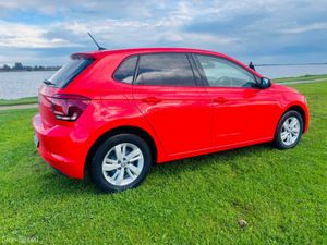 Volkswagen Polo 202 POLO AUTO 1.0 LITRE CAR IN RED - Image 4