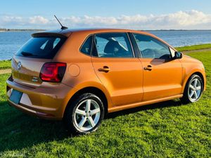 Volkswagen Polo 1.2  AUTOMATIC ORIGINAL - Image 3