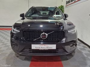 Volvo XC40 T4 PLUS DARK RECHARGE AUTOMATIC **ONE O - Image 3