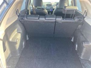 Honda Shuttle 1.3i HYBRID PETROL AUTOMATIC - Image 4