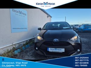 Toyota Yaris HYBRID AUTO 4DR - Image 3