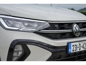 Volkswagen Taigo R-LINE 1.0 TSI 110 110HP MANUAL 6 - Image 4