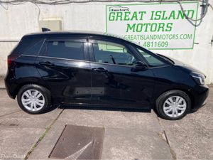 Honda Fit 1.5i Petrol Hybrid Automatic - Image 4