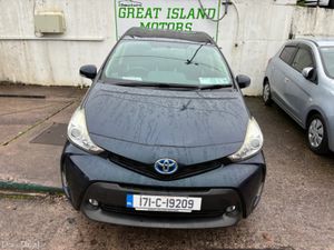 Toyota Prius 1.8i Petrol Hybrid 5 Seater Automatic - Image 4