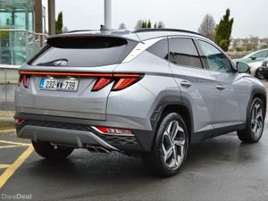 Hyundai Tucson 2WD Executive Plus HEV Auto - Image 3