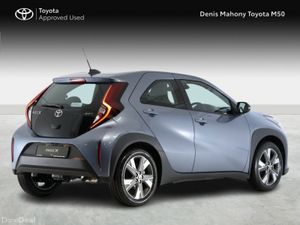 Toyota Aygo X Pulse Hybrid - Image 2