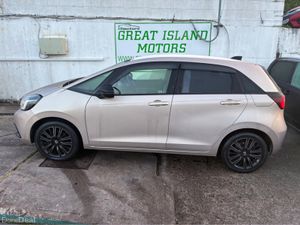 Honda Fit 1.5i Petrol Hybrid Automatic - Image 4