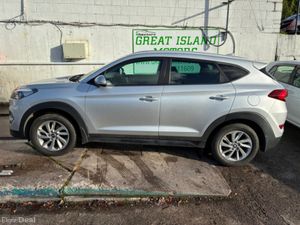 Hyundai Tucson 1.7 D Executive - Image 2