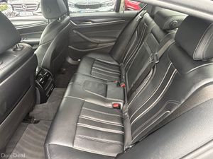 212 BMW 520D M SPORT LCI CARBON BLACK ON BLACK - Image 4