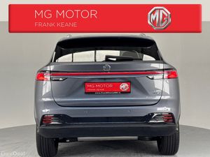 MG HS TROPHY PHEV **DIGITAL DASH**APPLE CAR PLAY** - Image 4