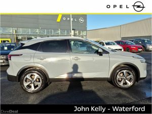 Nissan Qashqai 1.3 PET MILD HYBRID SV PREMIUM - Image 4