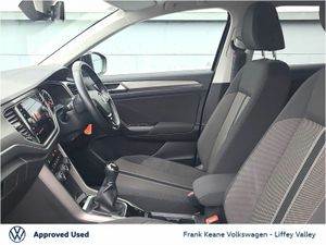 Volkswagen T-Roc DESIGN 1.0 TSI 110BHP *CARPLAY & - Image 4
