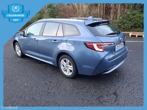 Toyota Corolla LUNA TS 4DR AUTO HYBRID TOURINGSPOR - Image 4