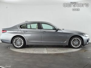 BMW 5-Series 530e SE - Image 2