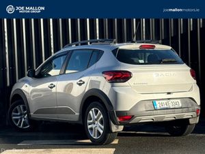Dacia Sandero Stepway TCe 90 STEPWAY Expression - Image 2