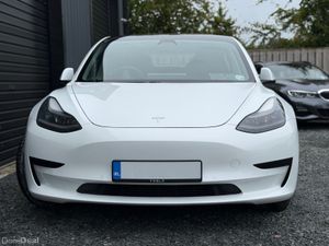 212 Tesla Model 3 Standard Plus - Image 2