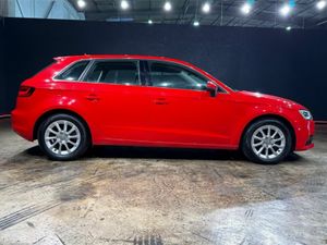 Audi A3 1.4 TFSI - PADDLE SHIFT - REVERSE CAMERA - - Image 3